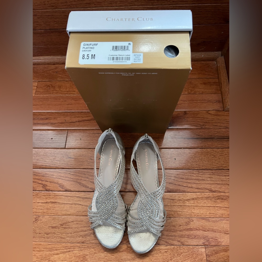 Charter Club Sz 8.5 silver dress sandals